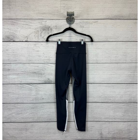 Allfenix Women's Gray & White Stripe Active High Waisted Leggings Size XS - Picture 6 of 8